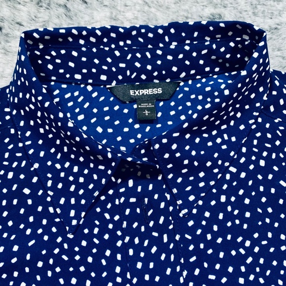 Express Blouse - Picture 2 of 3
